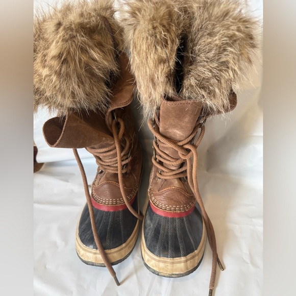 Sorel Joan of Arctic Brown Umber Red Dahlia Snow Boots Fur Size 7 - Picture 4 of 8